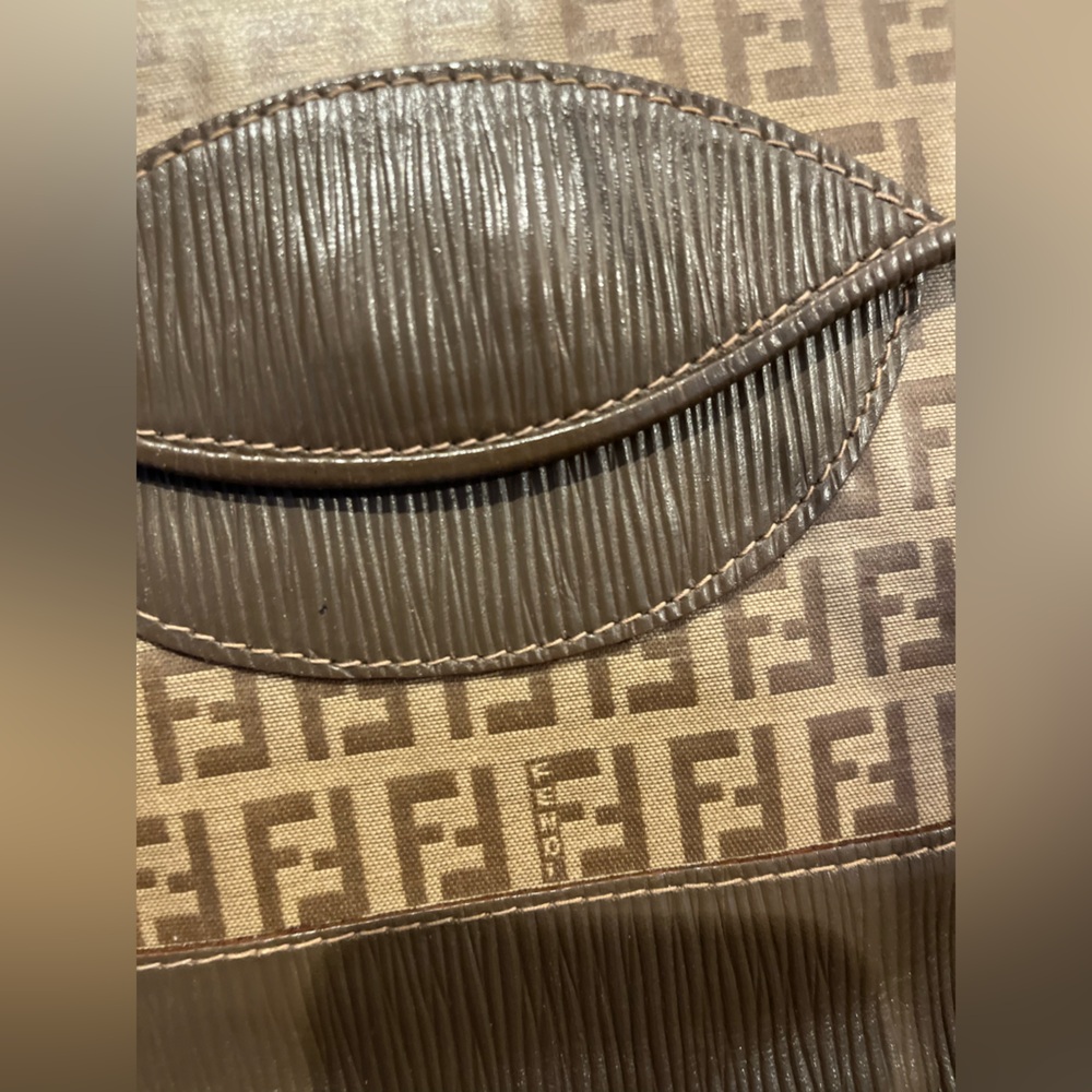 Vintage Fendi bag - Picture 5 of 6